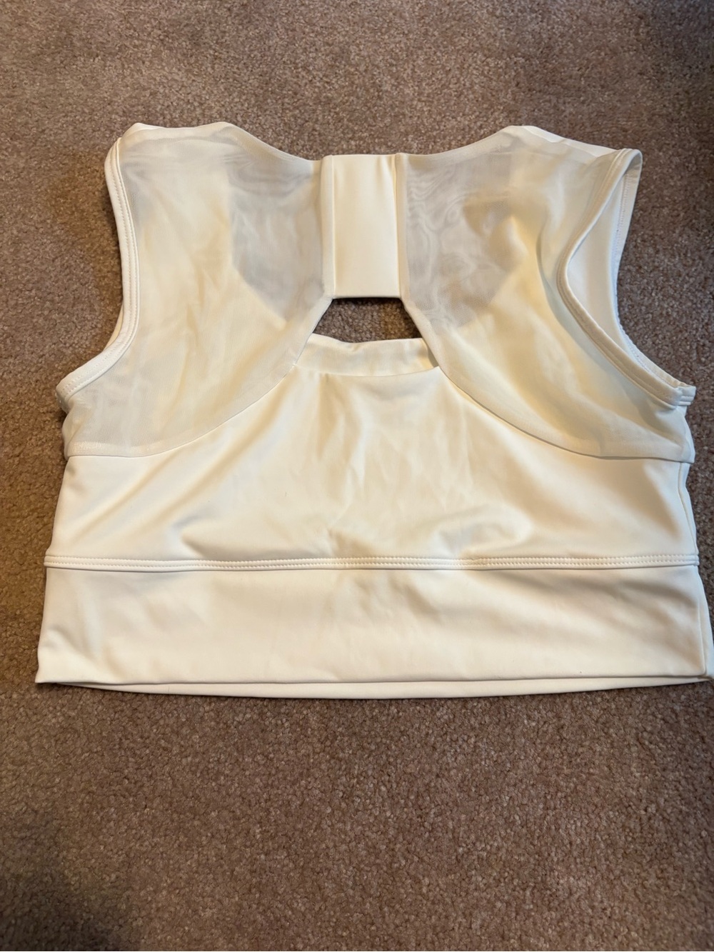 White Sports Forme Crop bra with Back Keyhole - Picture 2 of 4